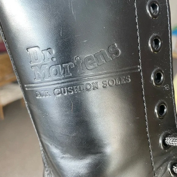 Dr. Martens smooth black leather 1490's - Picture 3 of 12